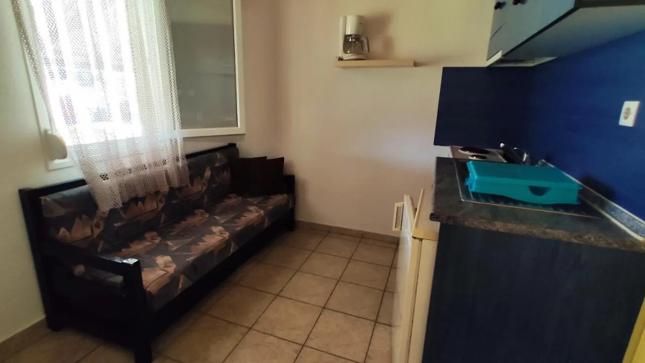 Apartment Blue Village Toroni