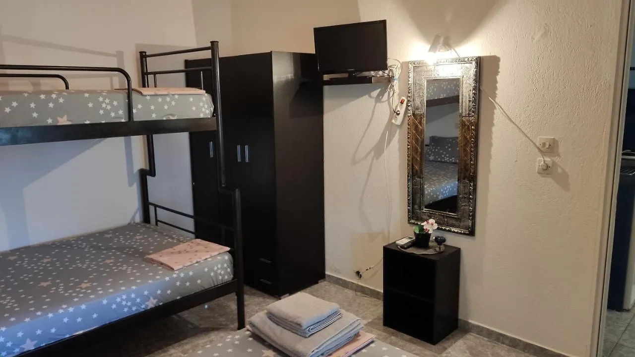 Blue Village Toroni Apartment